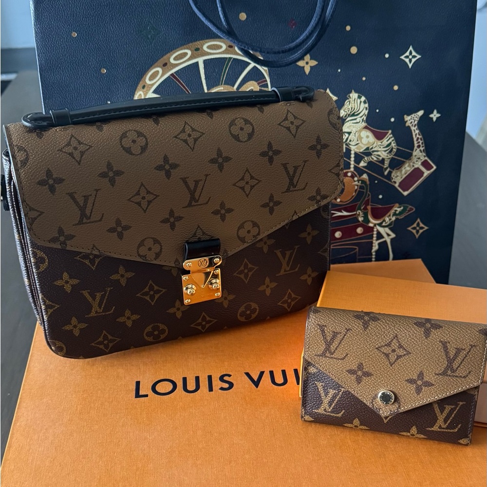 Auth. Louis Vuitton Reverse Monogram Pochette Métis MM & Victorine Wallet Set